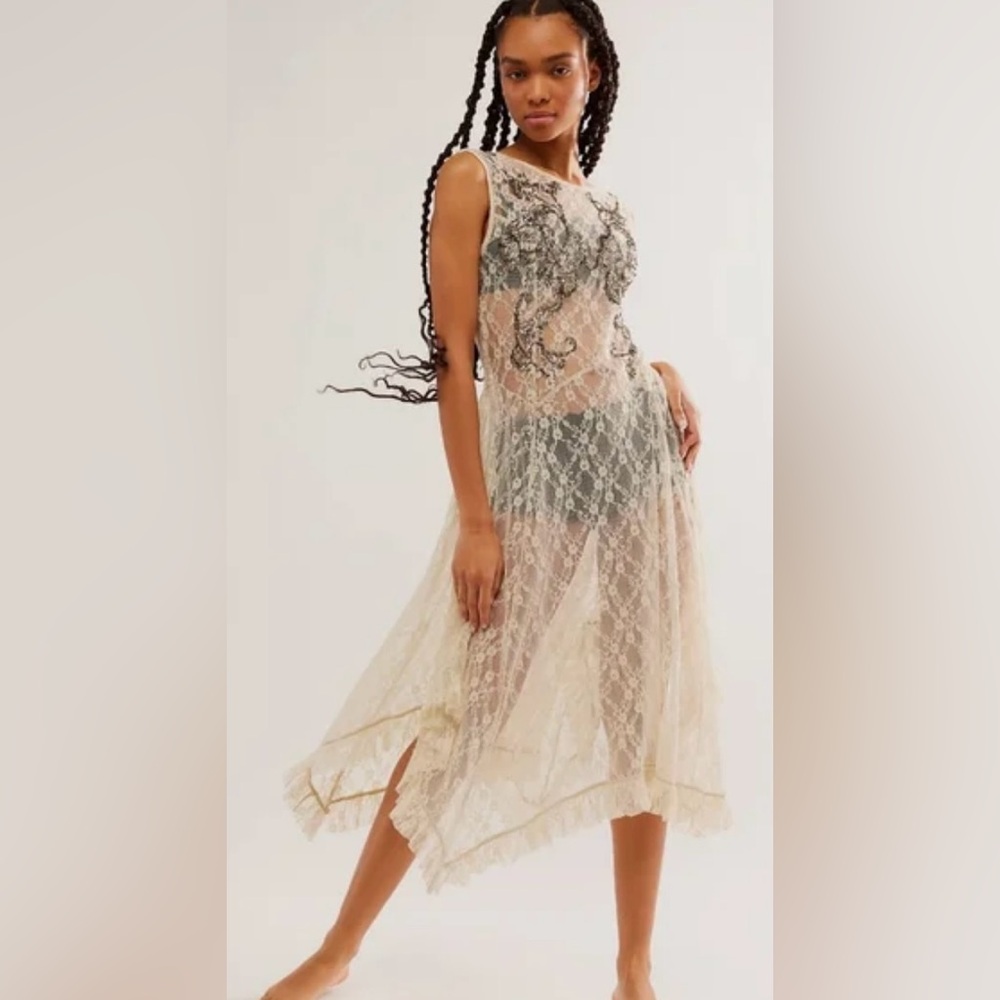Free People Moon Child Ivory Lace Sequin Embroidery Maxi Slip NWT 🔖
